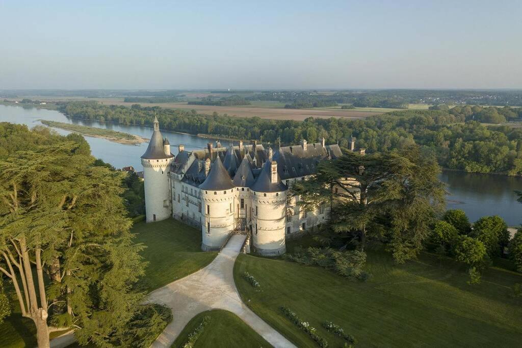 Amalouyse Chambre De Charme Au Coeur Des Chateaux De La Loire Montlouis-sur-Loire Eksteriør bilde